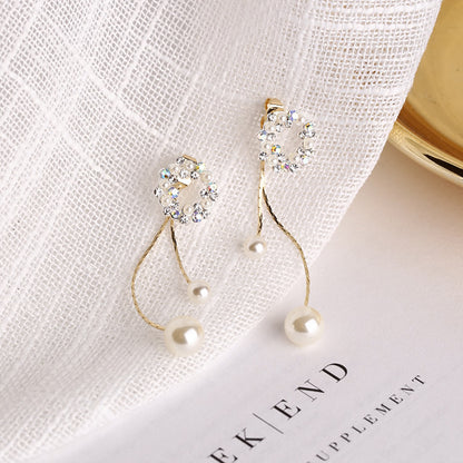 Pearl garland stud earrings