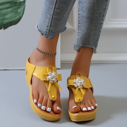 Women's Flower Flip Flops Large Size Beach Shoes