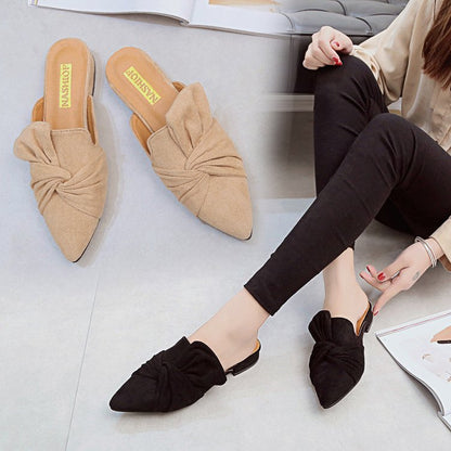 Suede pointed slippers