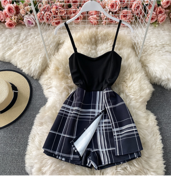 High Waisted Plaid Fake Two Piece Suspender Hakama