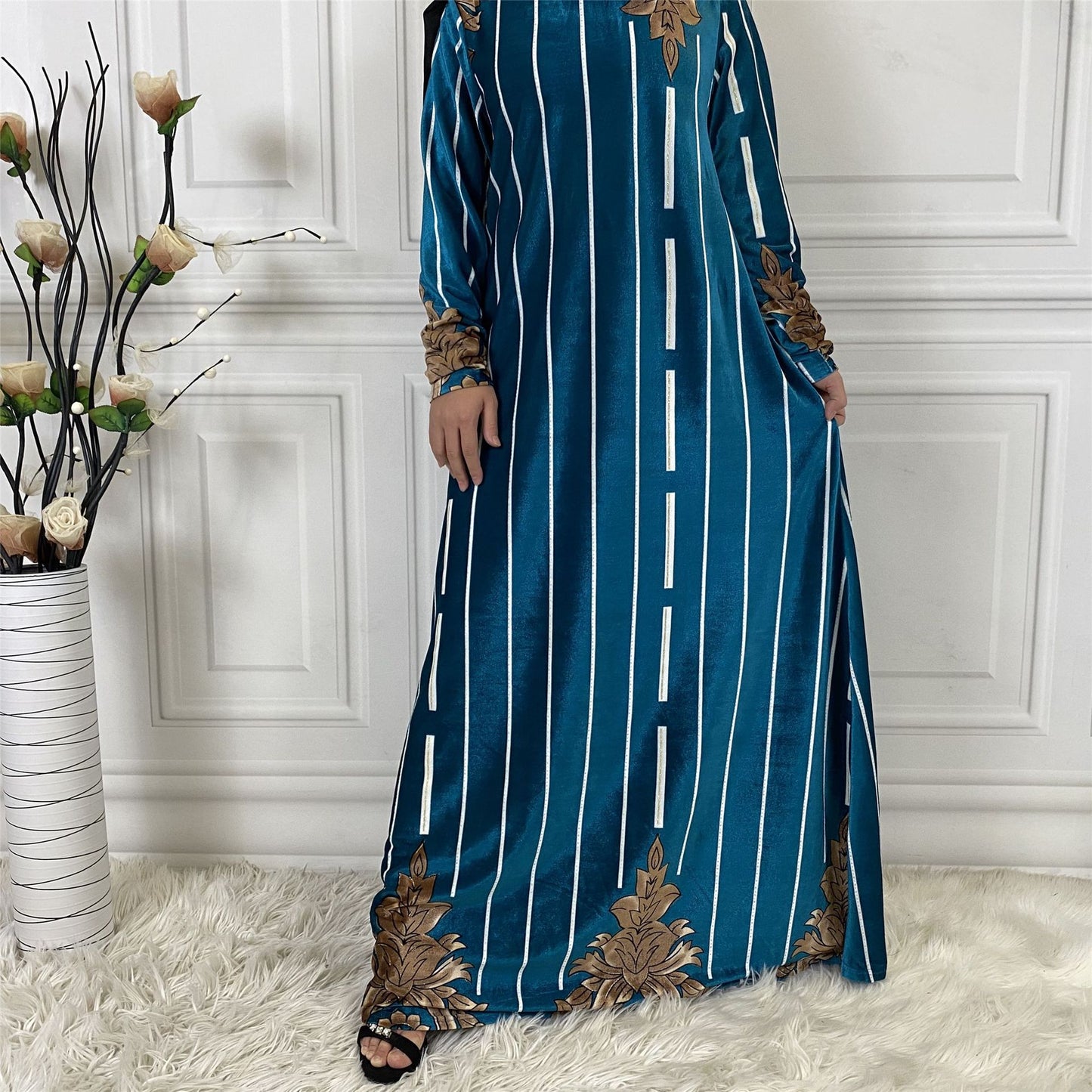 Women's Gold Velvet Print Long Sleeve Dress