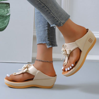 Women's Flower Flip Flops Large Size Beach Shoes