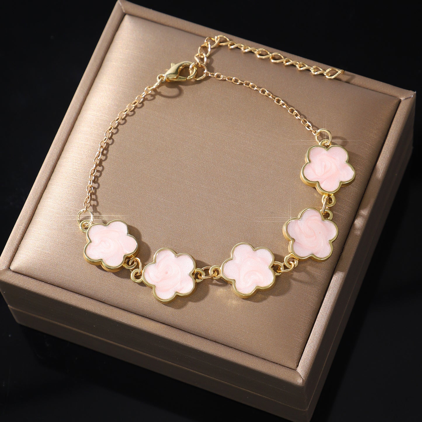 Five Leaf Grass Flower Bracelet For Women