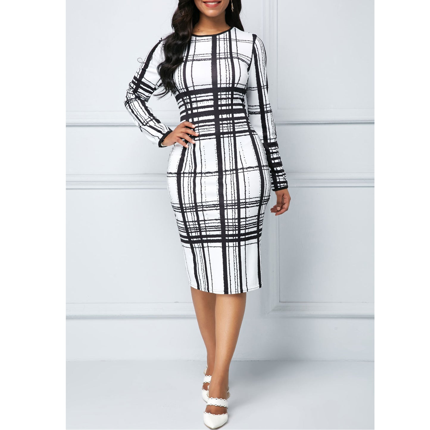 Plus Size Crew Neck High Waist Printed Long Sleeve Commuter Dress