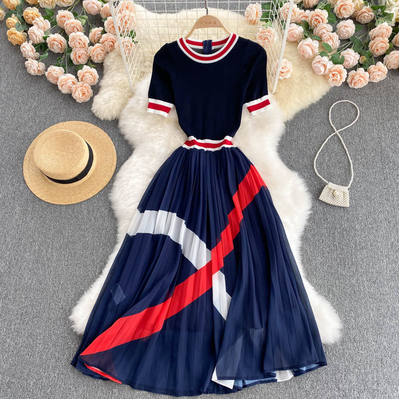 Knitted Short Sleeve Design Colorblock Stripe Panel Dress