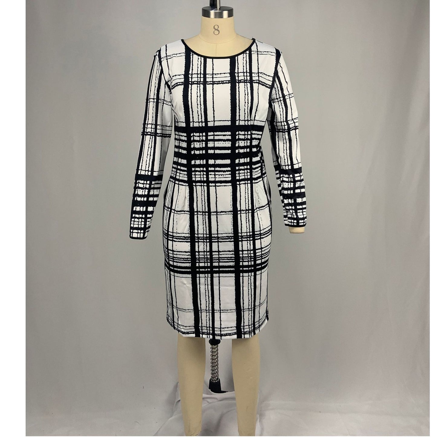 Plus Size Crew Neck High Waist Printed Long Sleeve Commuter Dress