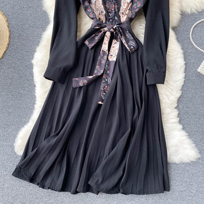 Guochao Retro Print Stitching Mid-length Heavy-duty Pleated Large Swing Slim Long-sleeved Dress