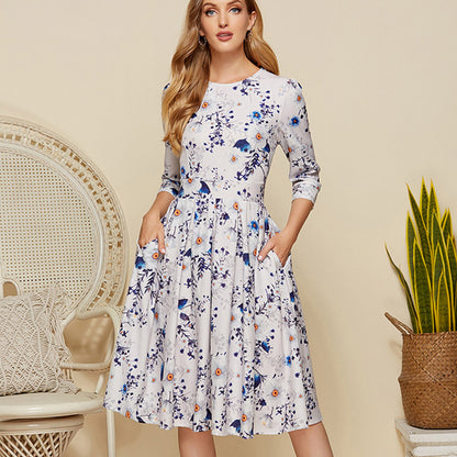 Women's Floral Pleated Round Neck Dress