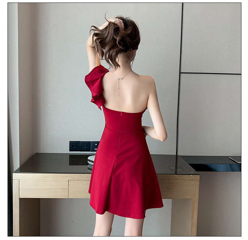 Nightclub Women's Fashion Temperament Goddess Fan Clothes Night Market Low-Cut Slanted Shoulder Wine Red  Dress