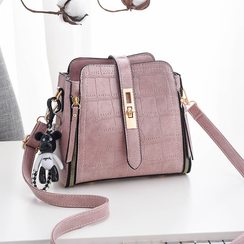 Shoulder bag crossbody bag