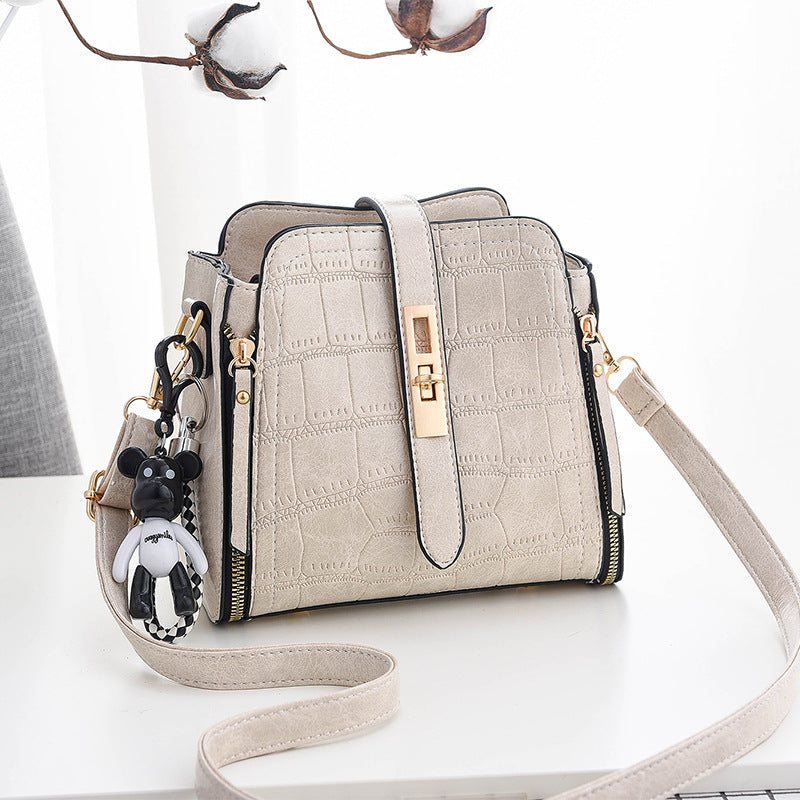 Shoulder bag crossbody bag