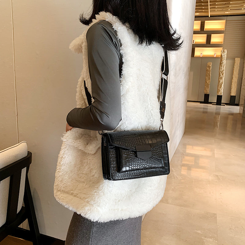 Premium Vintage Crossbody Bag