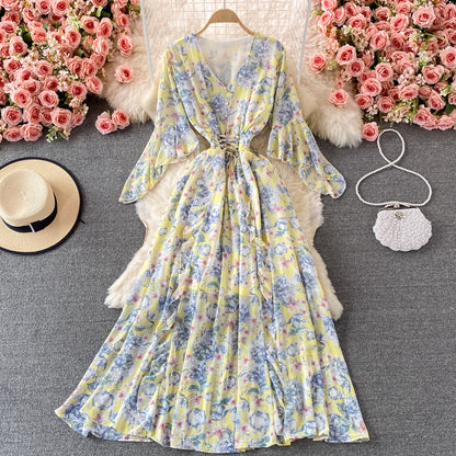 Women's Fashionable V-neck Floral Chiffon Dress